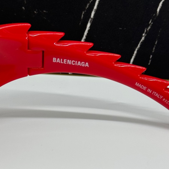 NEW BB0255S 004 BALENCIAGA RED GREY OVAL WOMEN BALENCIAGA SUNGLASSES - Picture 9 of 10
